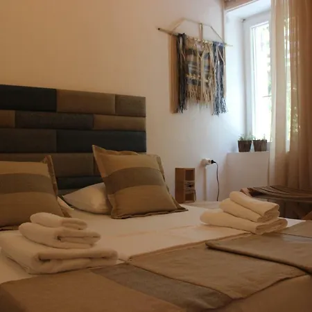 Gerania Milos Apartamento *